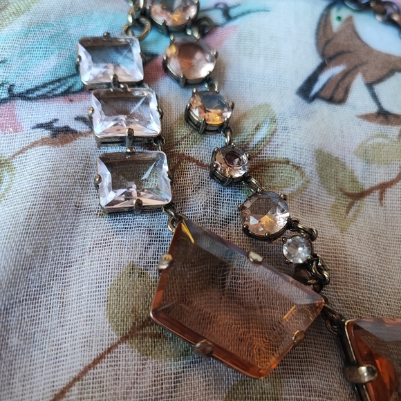 J. Crew Brand Statement Necklace Huge Abstract Apricot Light Rose Stones Brass - Picture 5 of 16